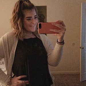 Meet your Posher, Bethany