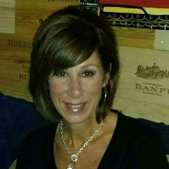 Meet your Posher, Helene