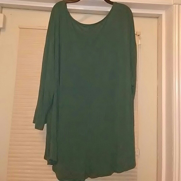 Shirt - Picture 2 of 5
