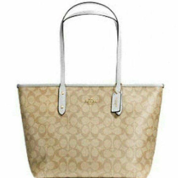 Coach Handbags - Coach bag