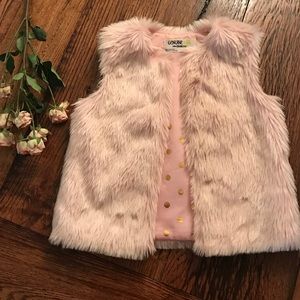 4-5T Genuine kids furry vest
