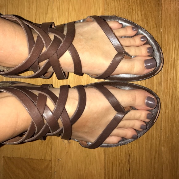 Lucky brand Sandles