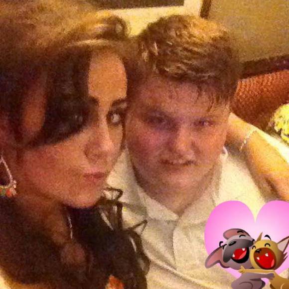 Meet your Posher, Lizzie