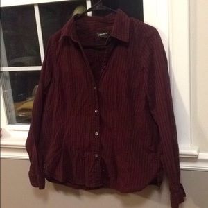 Women's Eddie Bauer maroon button up blouse