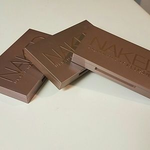 Urban Decay Naked Flushed Palette in Native