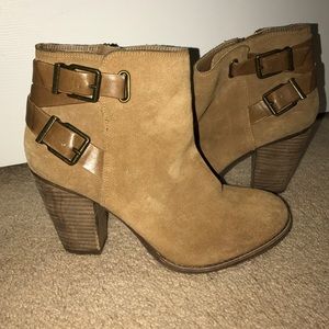 Gianni Bini Booties