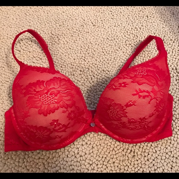 Red Lace Victoria's Secret Bra - 36D