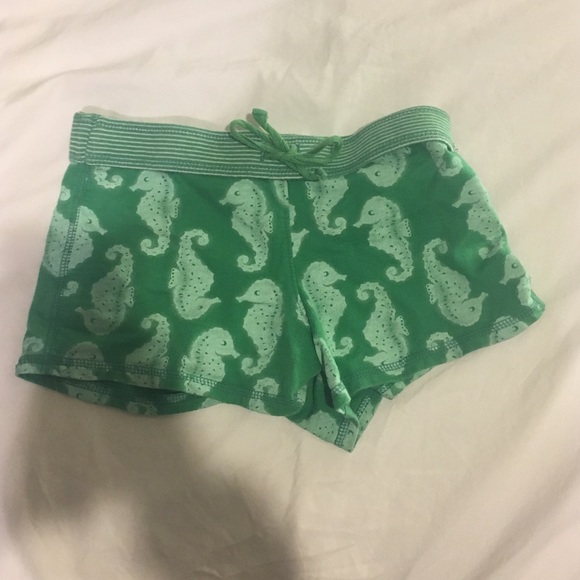 Old navy shorts