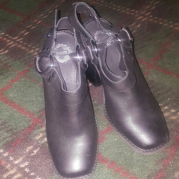 Open back booties - Picture 2 of 3