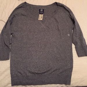American Eagle Grey Sweater 3/4 sleeves size M NWT