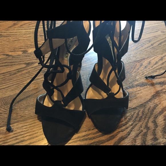 Black Steve Madden heels