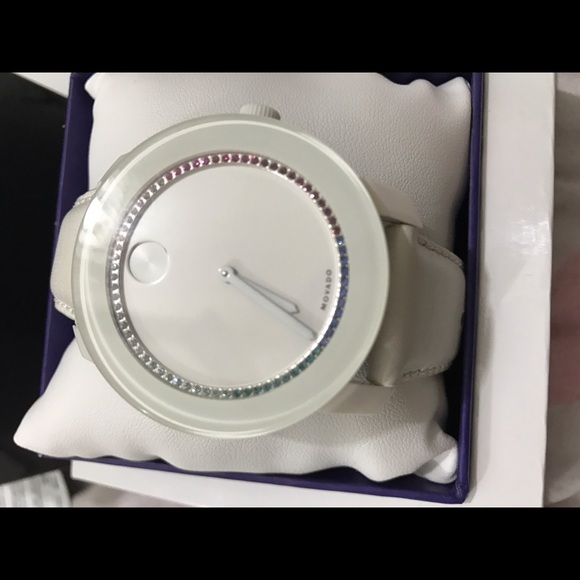 White movado watch w guarantee main image 4