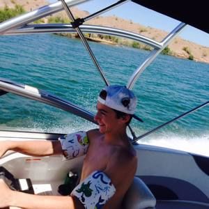 Meet your Posher, Andrew