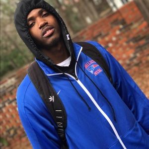 Meet your Posher, Jomarcus