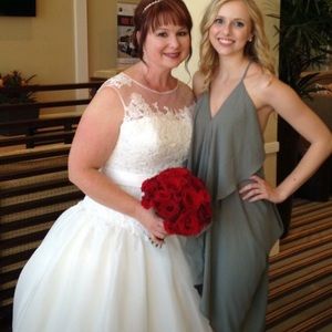 Gorgeous olive green dress
