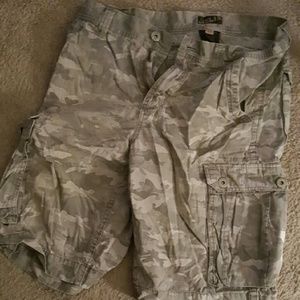 🌟🌟Camo Cargo Shorts🌟🌟