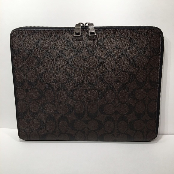 šCoach Ipad Holder/case Caseš - Picture 2 of 4