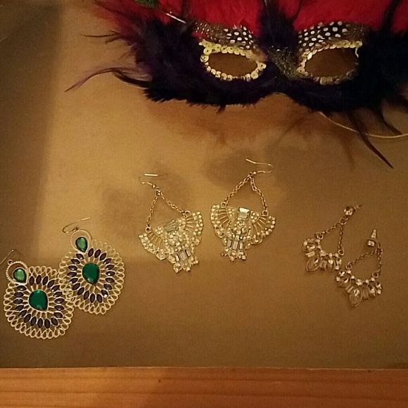 Trio of stunning earrings