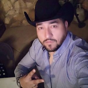 Meet your Posher, Pablo