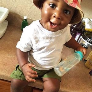 Meet your Posher, Dee