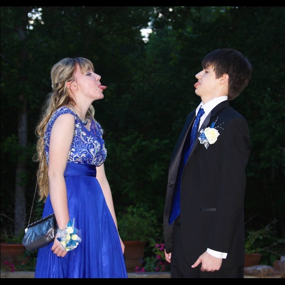 💙💙Blue and Silver Prom Dress💙💙