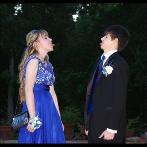 💙💙Blue and Silver Prom Dress💙💙