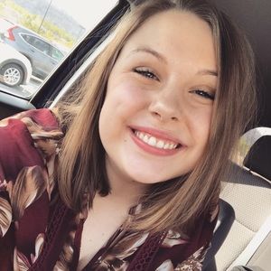 Meet your Posher, Madelynn