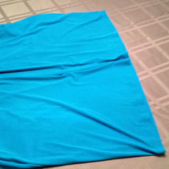 Blouse - Picture 2 of 3