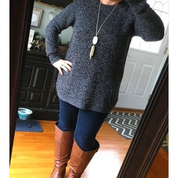 RD Style pullover sweater