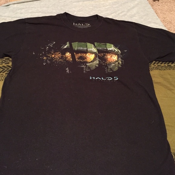 Halo men's tshirt size medium make an offer