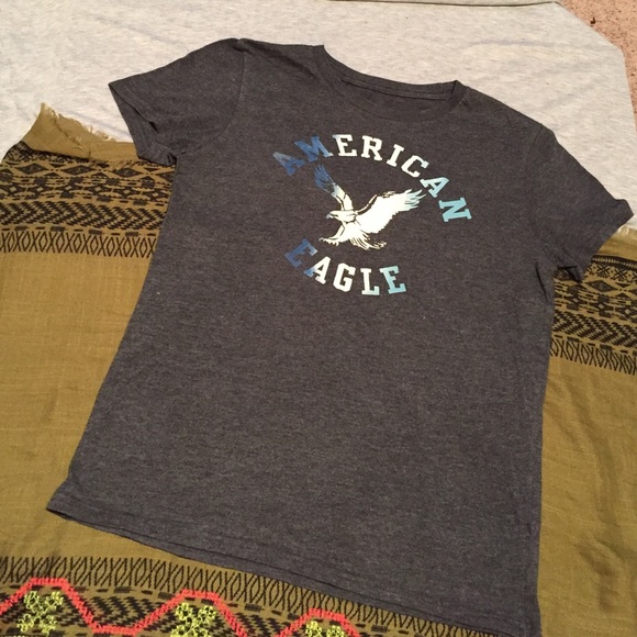 American eagle outfitters men's tshirt xsmall