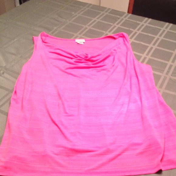 Pretty pink blouse - Picture 2 of 3