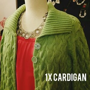 1x Croft & Barrow cardigan