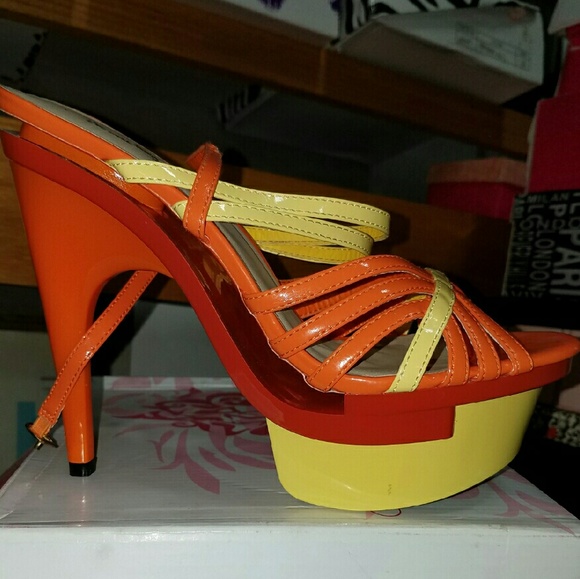 Dancer Platforms