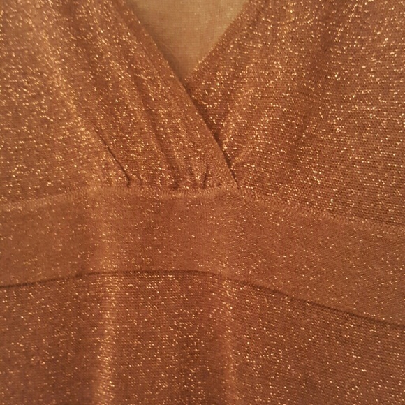 Top - Picture 2 of 3