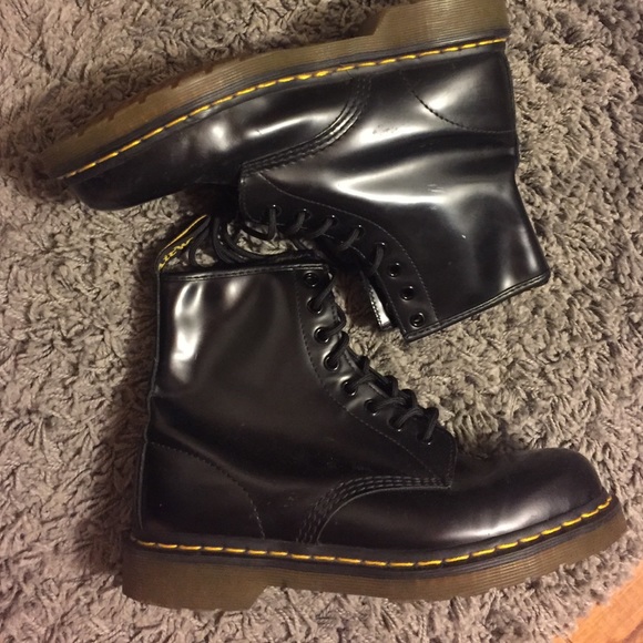 Dr. Martens Shoes - Black Original Dr Martens