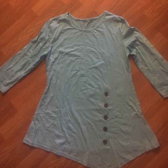 Last one. Size large. Baby blue knit tunic. - Picture 5 of 7