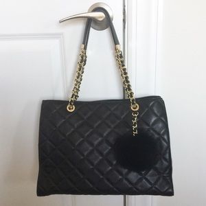 Michael Kors Large Quilted Susannah Tote - Black