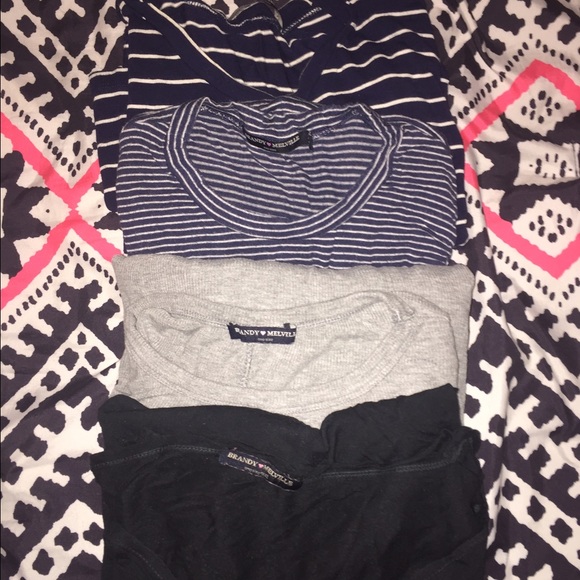 BRANDY MELVILLE BUNDLE (make me an offer)