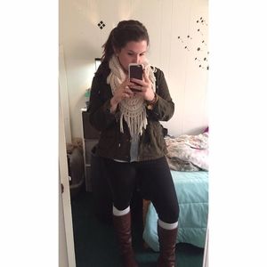 Meet your Posher, Allison