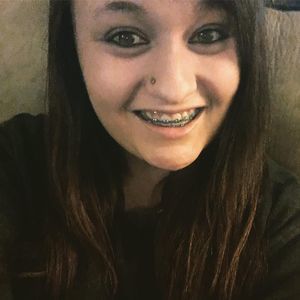 Meet your Posher, April