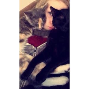 Meet your Posher, Emilie