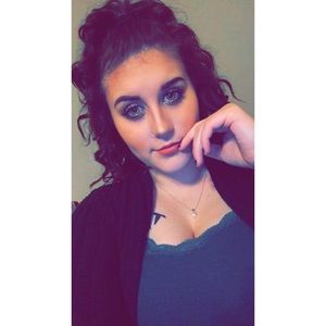 Meet your Posher, Tori