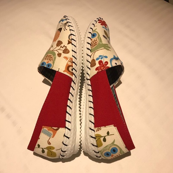 Flats - Picture 2 of 2