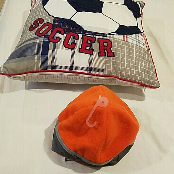 Hat new never used it Gap color orange - Picture 2 of 4