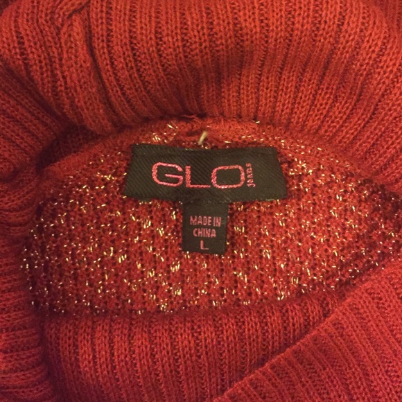 Gorgeous sweater dress, red w/silver throughout - Picture 4 of 4