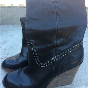 👠Frye boots