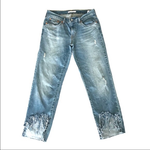 Levi's boyfriend jean