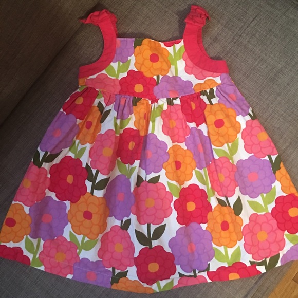 Bright flower print pink dress!