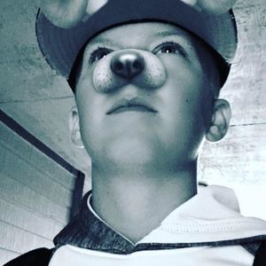 Meet your Posher, Raymond